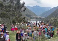 Limpia Acequia de Laraos Limpia Acequia de Laraos