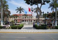 Plaza de Armas de Huacho