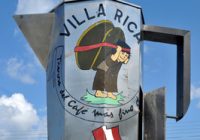 Plaza Principal de Villa Rica ¨Antonio Brack Egg¨