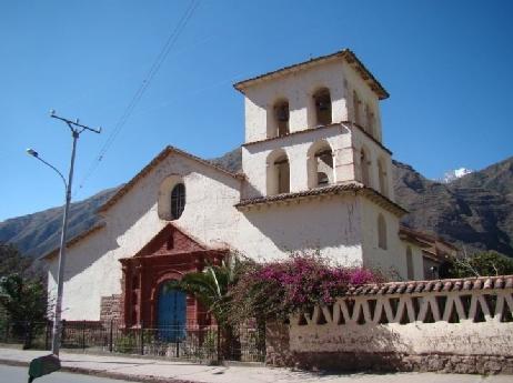 Templo Santiago Apostol de Yucay